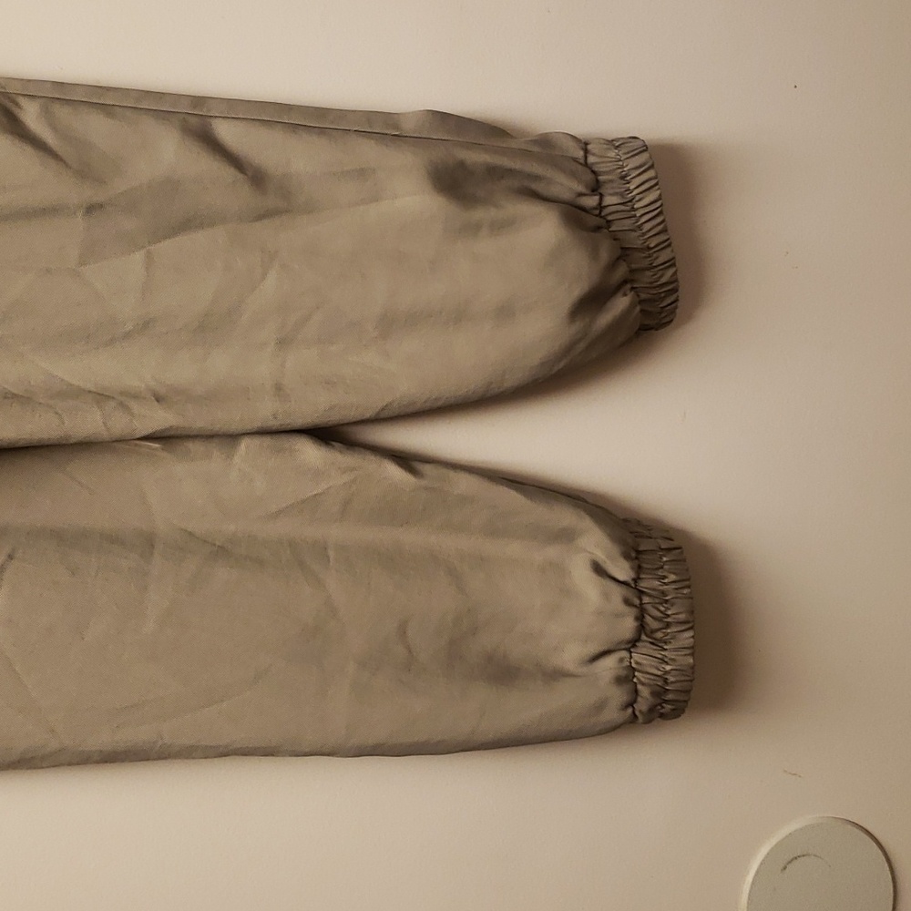 Zara Casual Tan Pants (L) - Picture 8 of 9